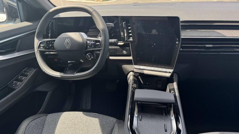 Vente en ligne Renault Rafale  E-Tech full hybrid 200 au prix de 43 800 €