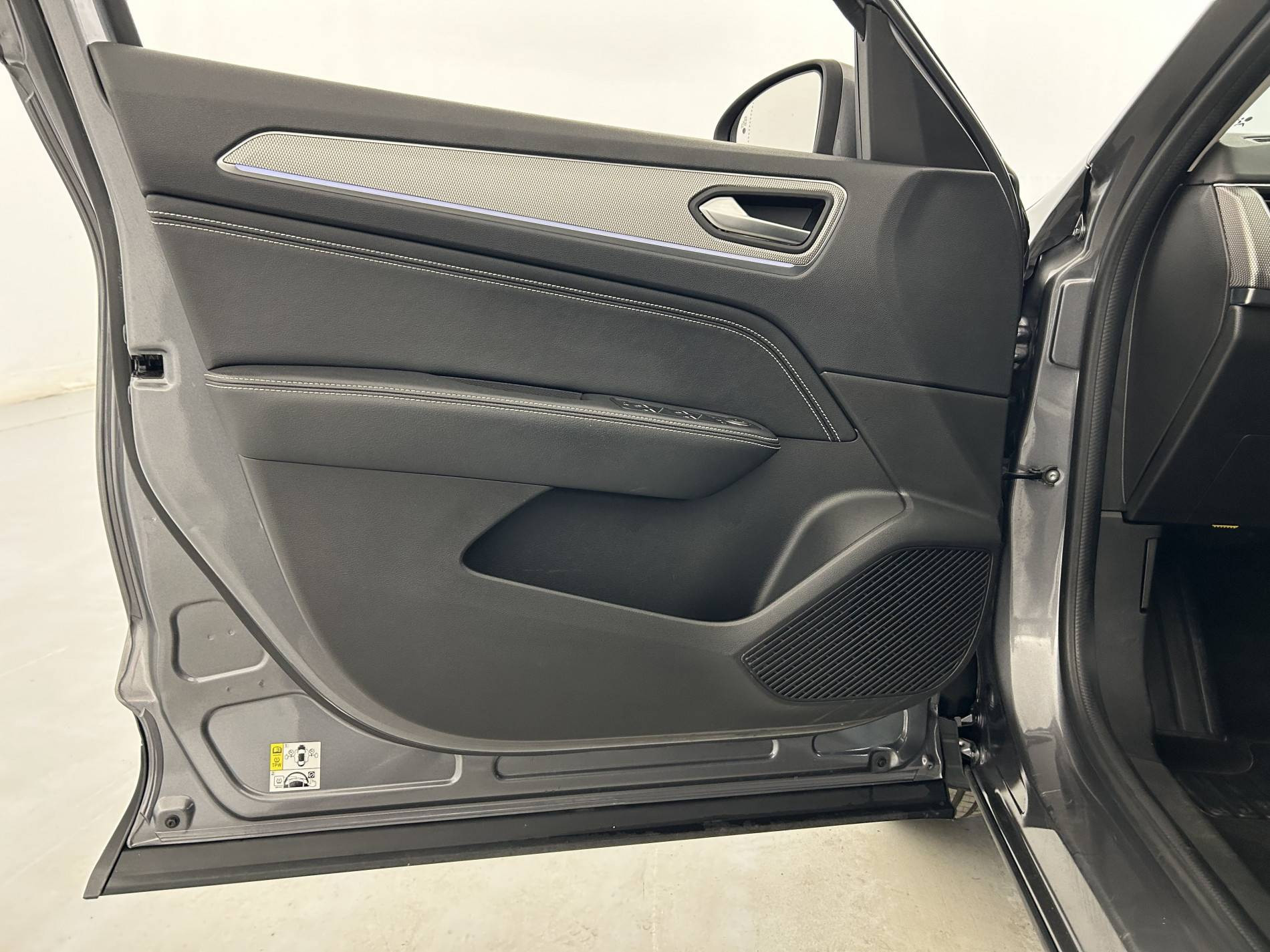 Vente en ligne Renault Arkana  E-Tech 145 - 21B au prix de 19 730 €