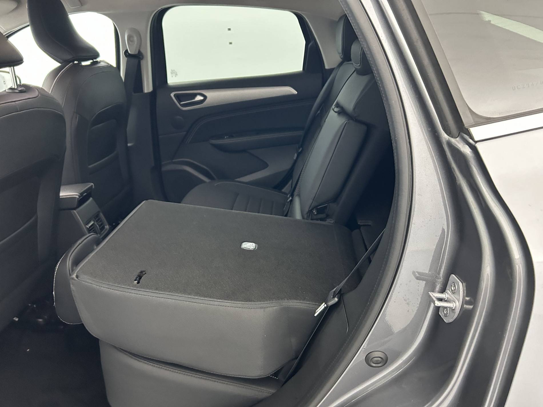 Vente en ligne Renault Arkana  E-Tech 145 - 21B au prix de 19 730 €