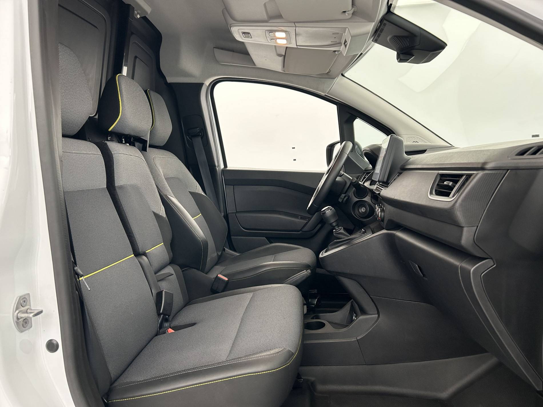 Vente en ligne Renault Kangoo Van  BLUE DCI 95 au prix de 18 900 €