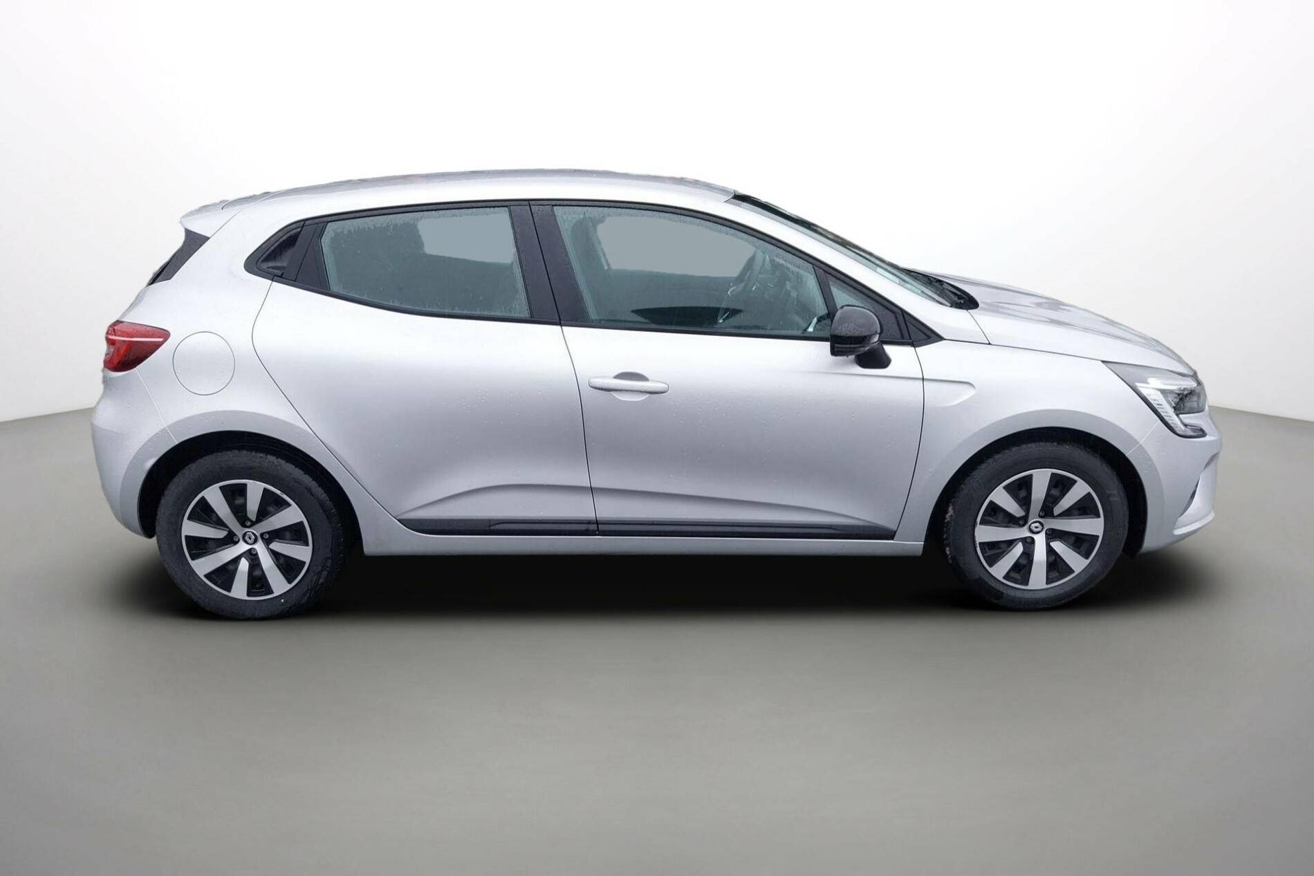 Vente en ligne Renault Clio 5 Clio TCe 90 au prix de 14 390 €