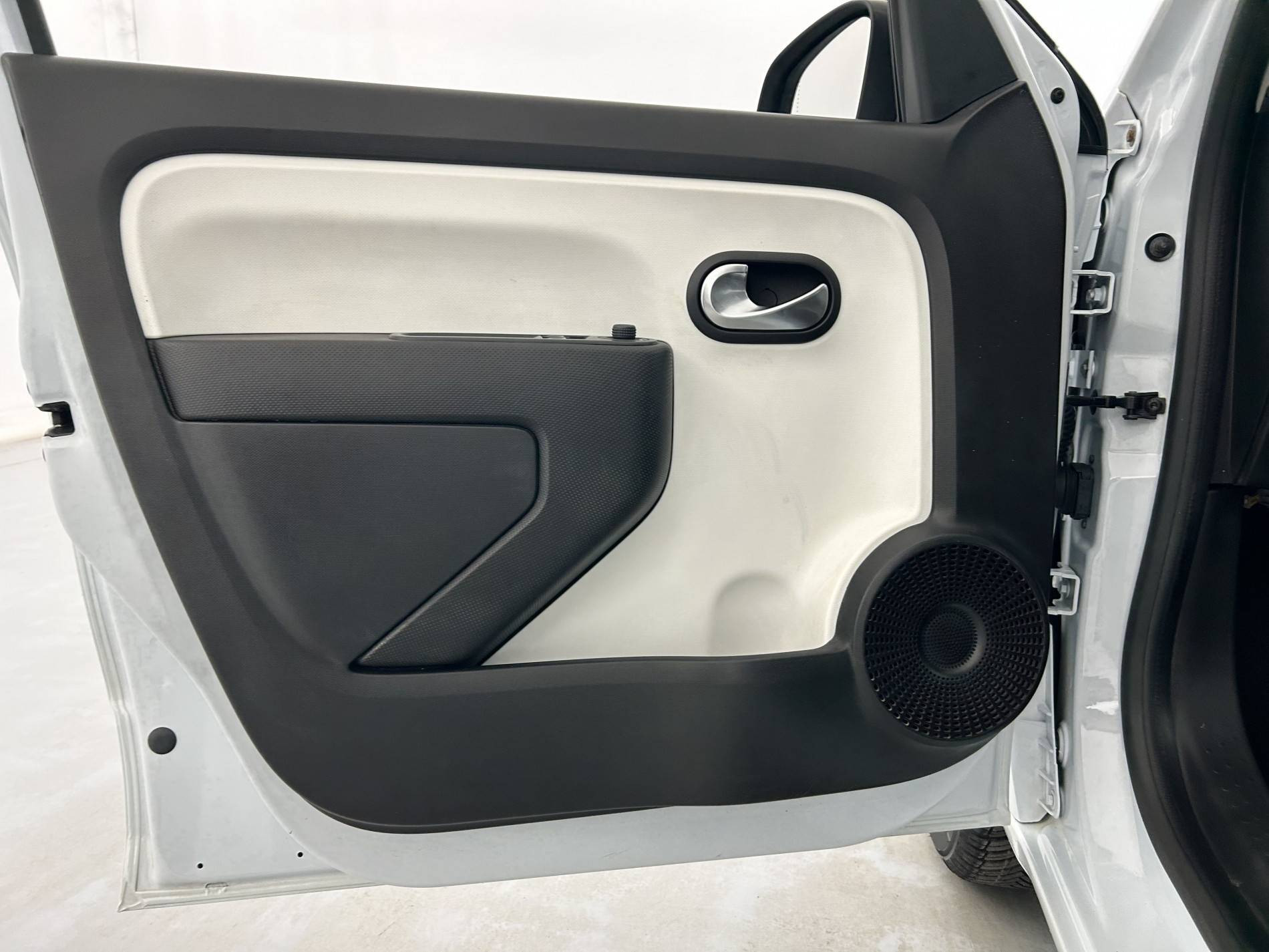 Vente en ligne Renault Twingo 3  SCe 65 au prix de 11 990 €