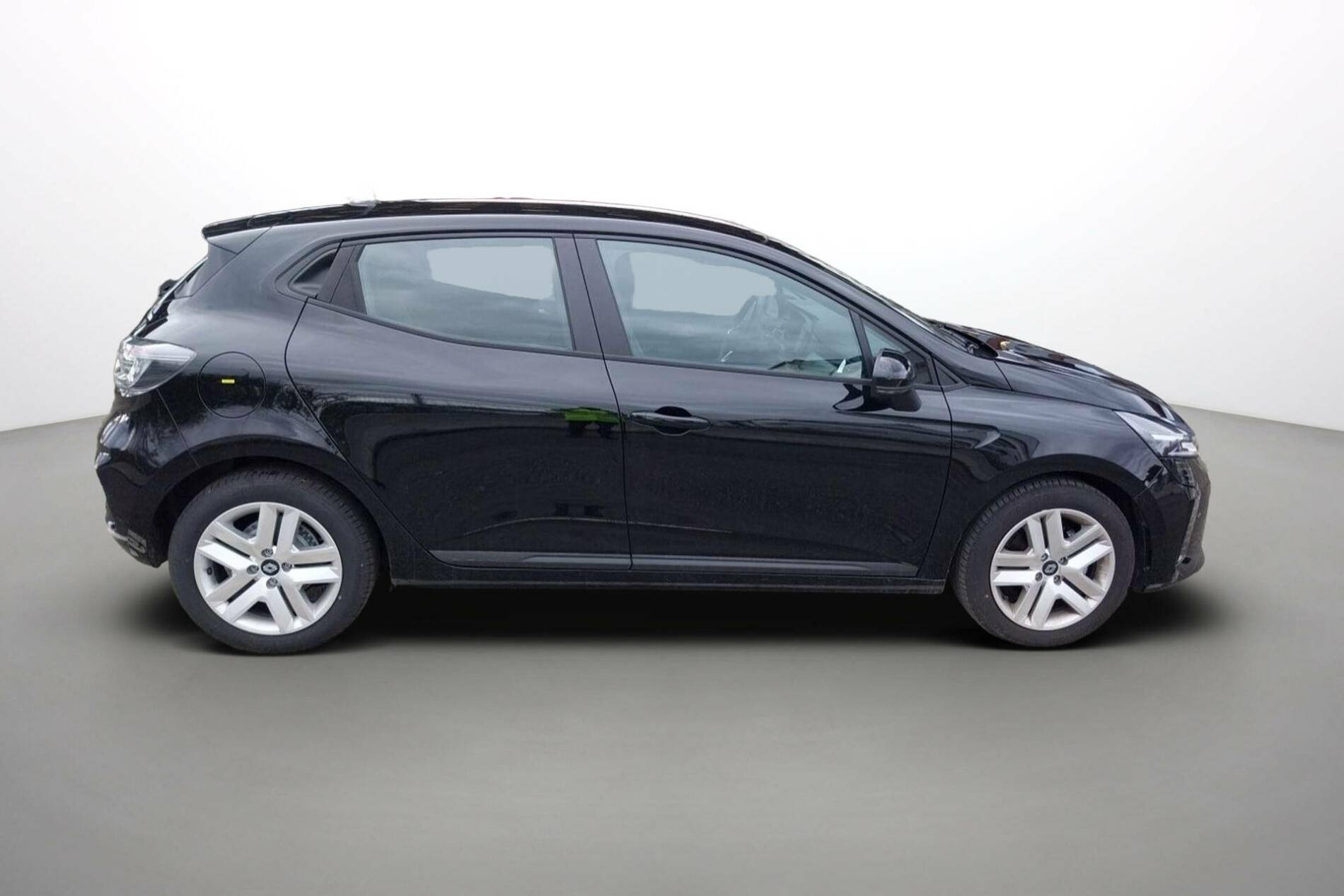 Vente en ligne Renault Clio 5 Clio Blue dCi 100 ch GSR2 au prix de 18 990 €