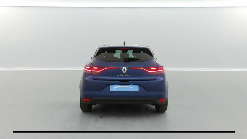 Vente en ligne Renault Megane 4  Blue dCi 115 EDC au prix de 23 790 €