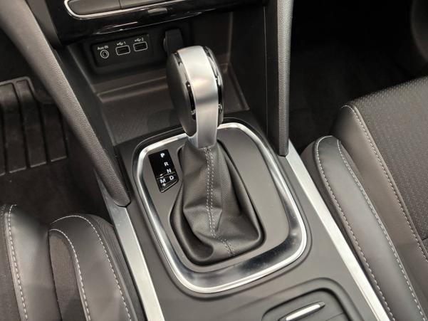 Vente en ligne Renault Megane 4  Blue dCi 115 EDC au prix de 23 790 €