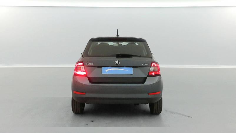 Vente en ligne Skoda Fabia  1.0 TSI 110 ch DSG7 au prix de 13 490 €
