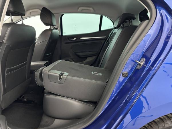 Vente en ligne Renault Megane 4  Blue dCi 115 EDC au prix de 23 790 €