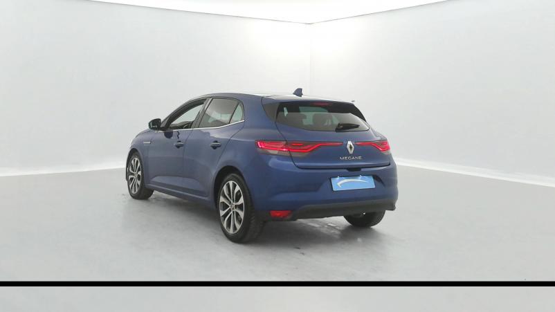 Vente en ligne Renault Megane 4  Blue dCi 115 EDC au prix de 23 790 €