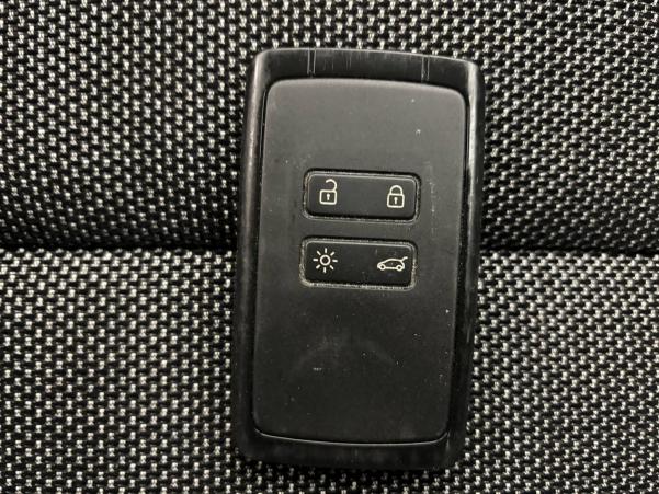 Vente en ligne Renault Captur  TCe 130 EDC FAP au prix de 17 990 €
