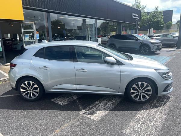 Vente en ligne Renault Megane 4  TCe 140 EDC au prix de 20 330 €