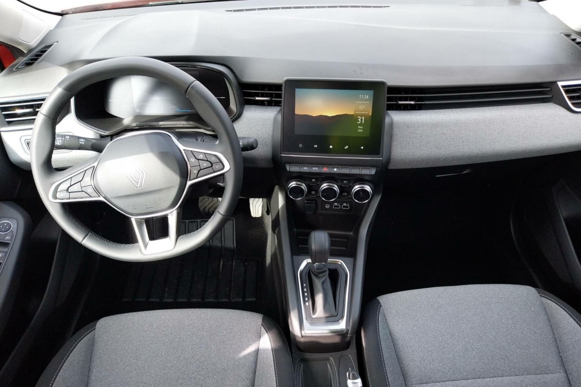 Vente en ligne Renault Clio 5 Clio E-Tech full hybrid 145 ch GSR2 au prix de 19 990 €