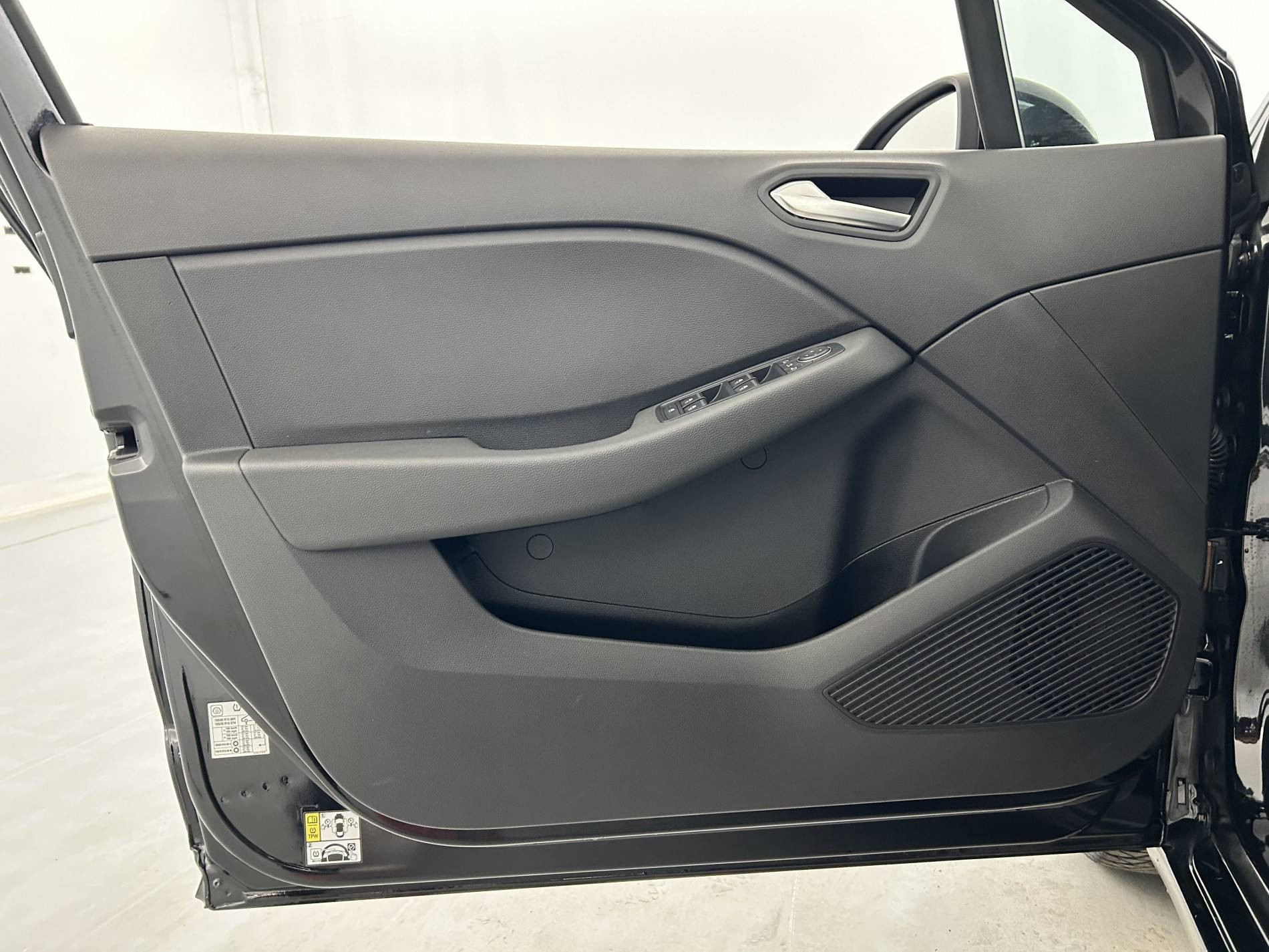 Vente en ligne Renault Clio 5 Clio TCe 90 au prix de 15 490 €