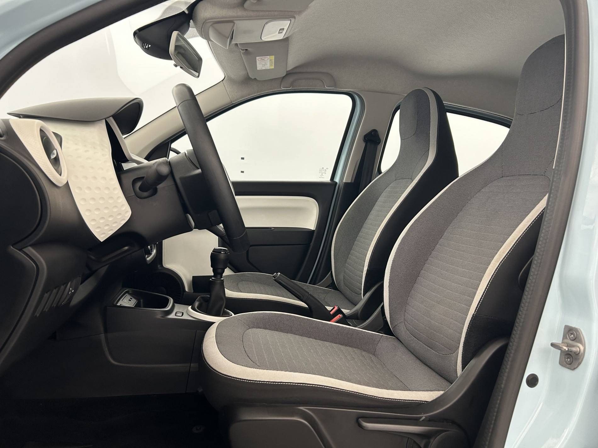 Vente en ligne Renault Twingo 3  SCe 65 au prix de 11 990 €