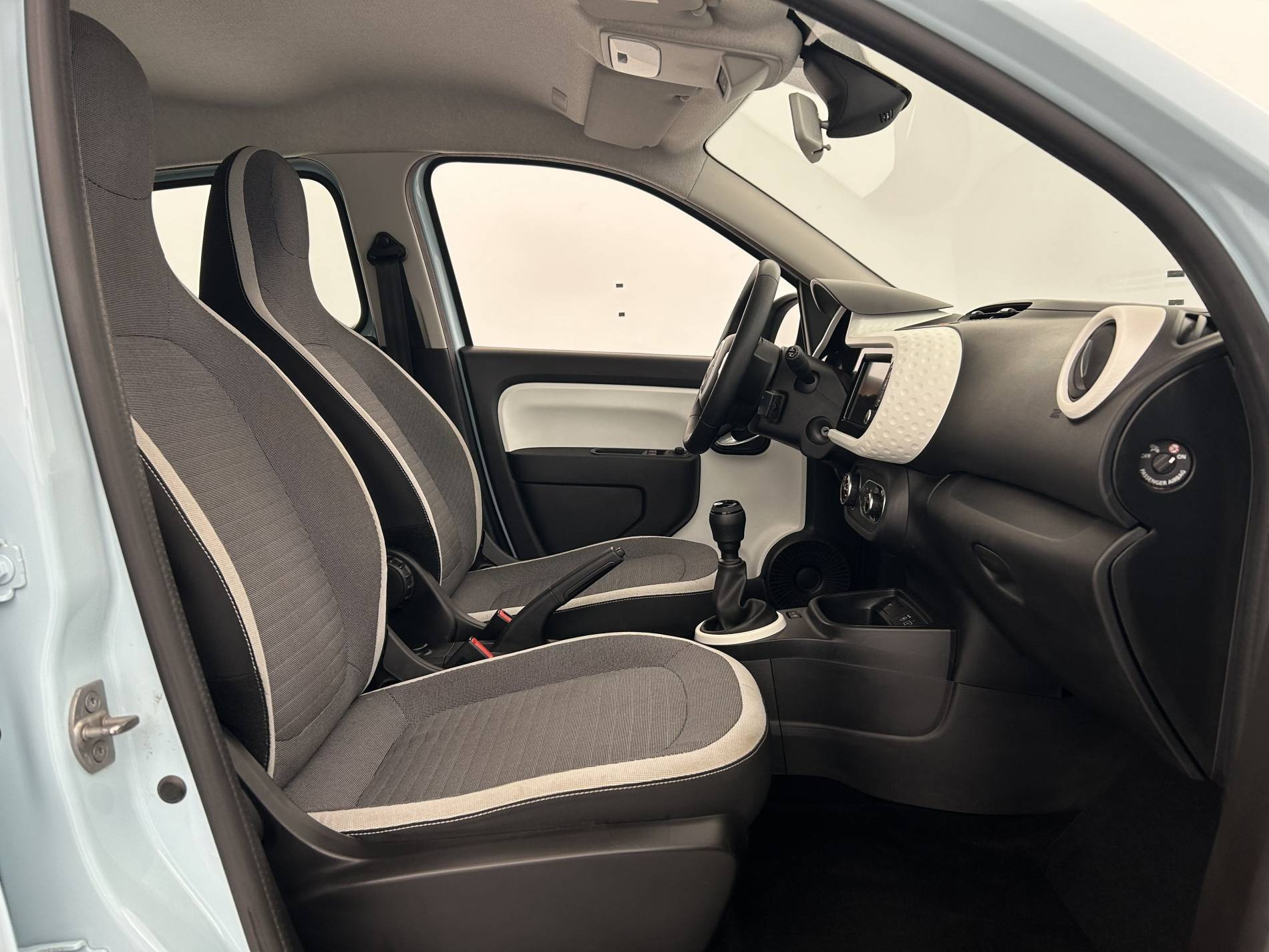 Vente en ligne Renault Twingo 3  SCe 65 au prix de 11 990 €