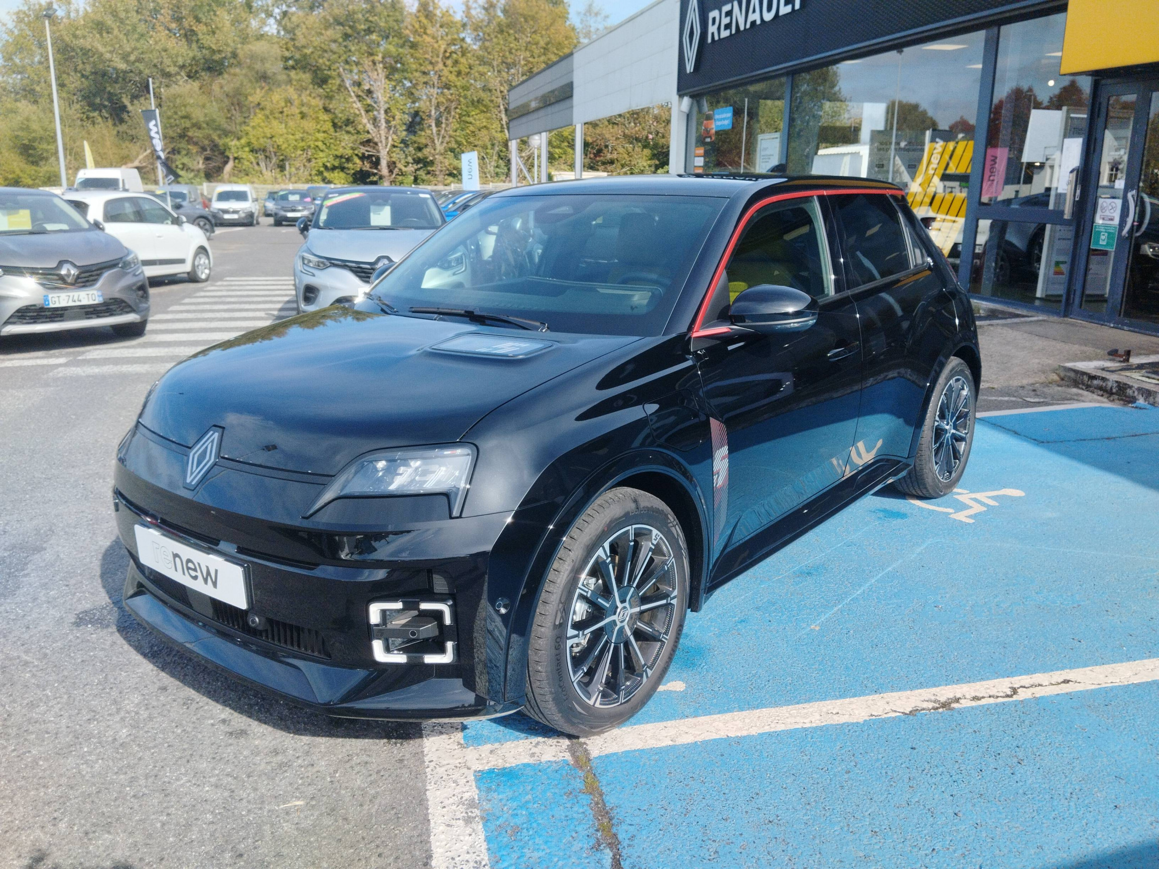 Renault R5 E-Tech  150 ch autonomie confort occasion de 2025 en vente à Auray
