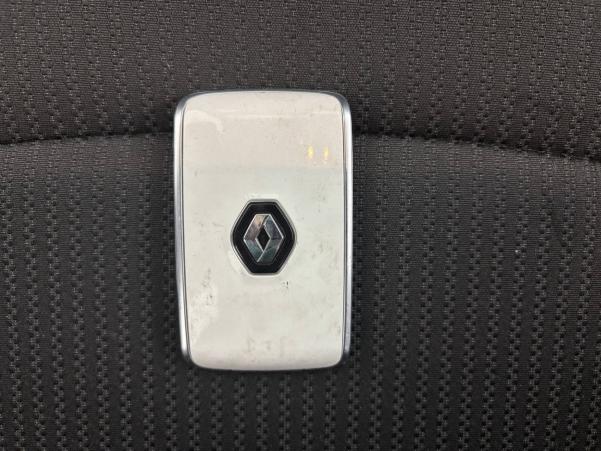 Vente en ligne Renault Megane 4 Mégane IV Berline Blue dCi 115 - 21N au prix de 18 490 €