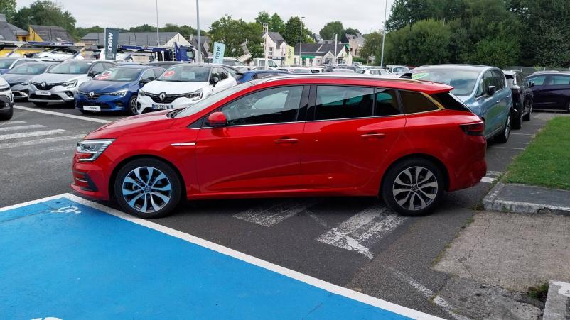 Vente en ligne Renault Megane 4 Estate  TCe 140 EDC au prix de 23 990 €