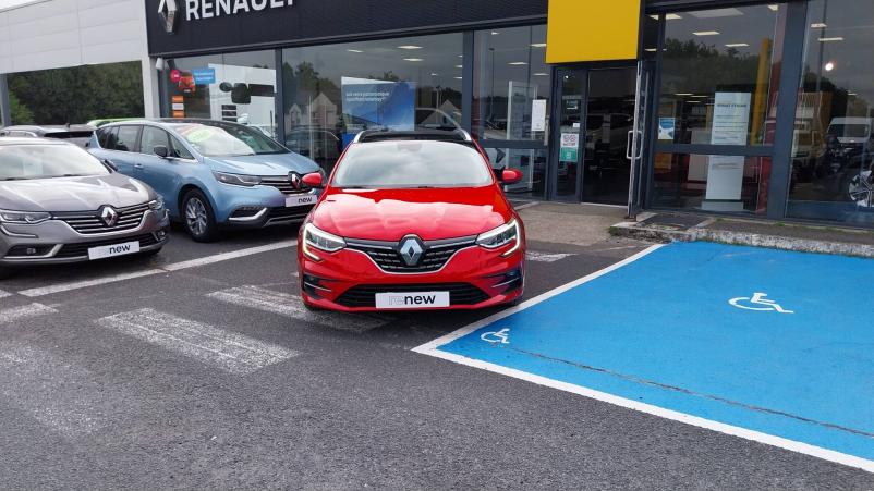 Vente en ligne Renault Megane 4 Estate  TCe 140 EDC au prix de 23 990 €