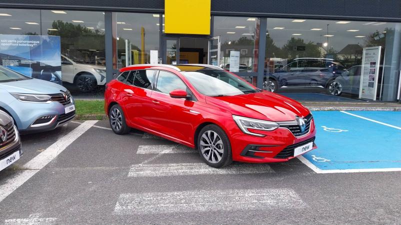 Vente en ligne Renault Megane 4 Estate  TCe 140 EDC au prix de 23 990 €