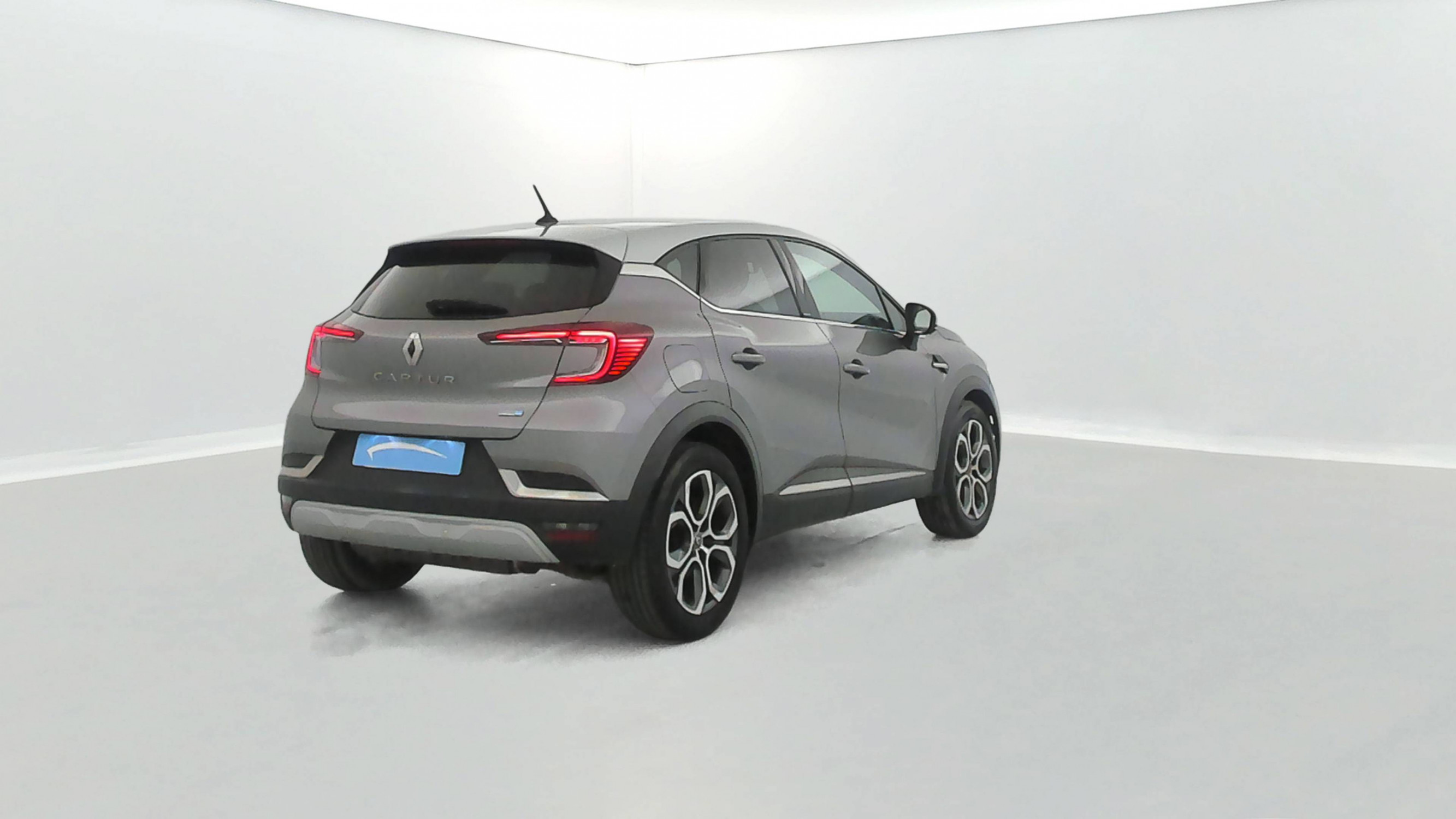 Vente en ligne Renault Captur  E-Tech Plug-in 160 au prix de 19 870 €
