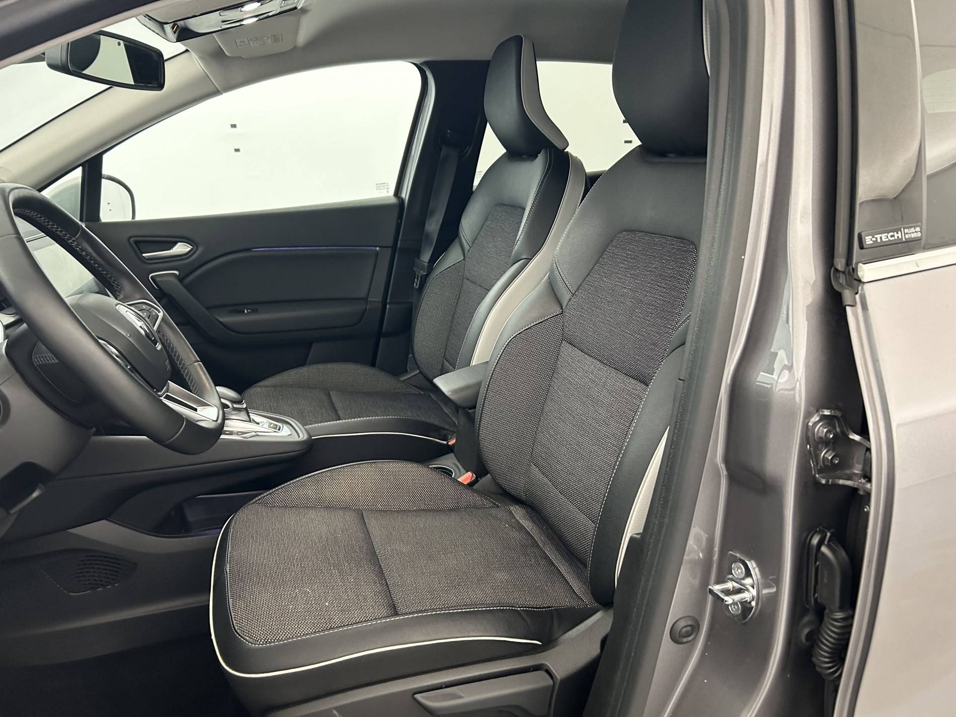 Vente en ligne Renault Captur  E-Tech Plug-in 160 au prix de 19 870 €