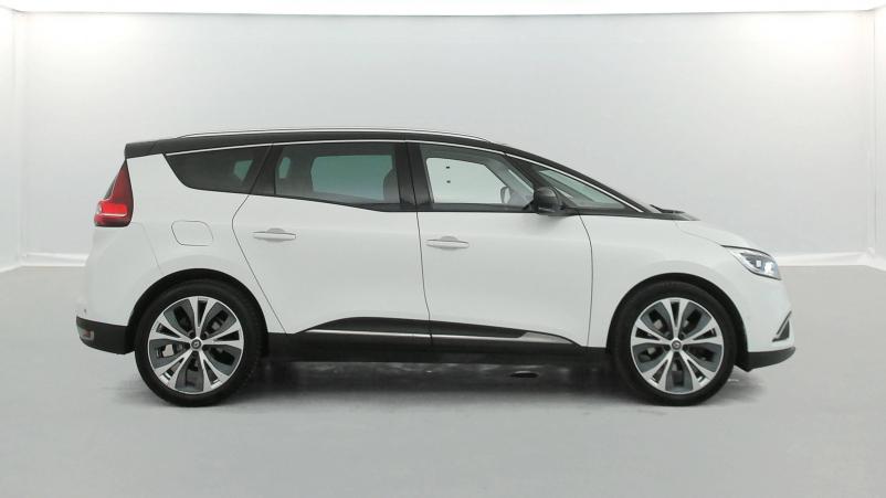 Vente en ligne Renault Grand Scenic 4 Grand Scenic dCi 110 Energy au prix de 16 570 €