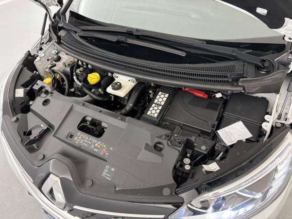 Vente en ligne Renault Grand Scenic 4 Grand Scenic dCi 110 Energy au prix de 16 570 €