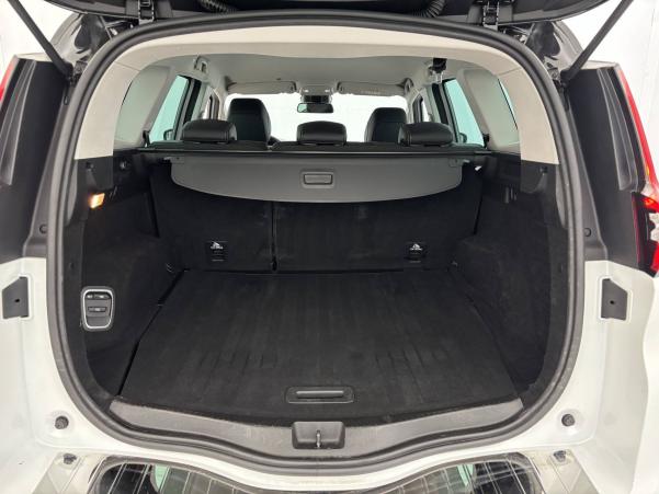 Vente en ligne Renault Grand Scenic 4 Grand Scenic dCi 110 Energy au prix de 16 570 €