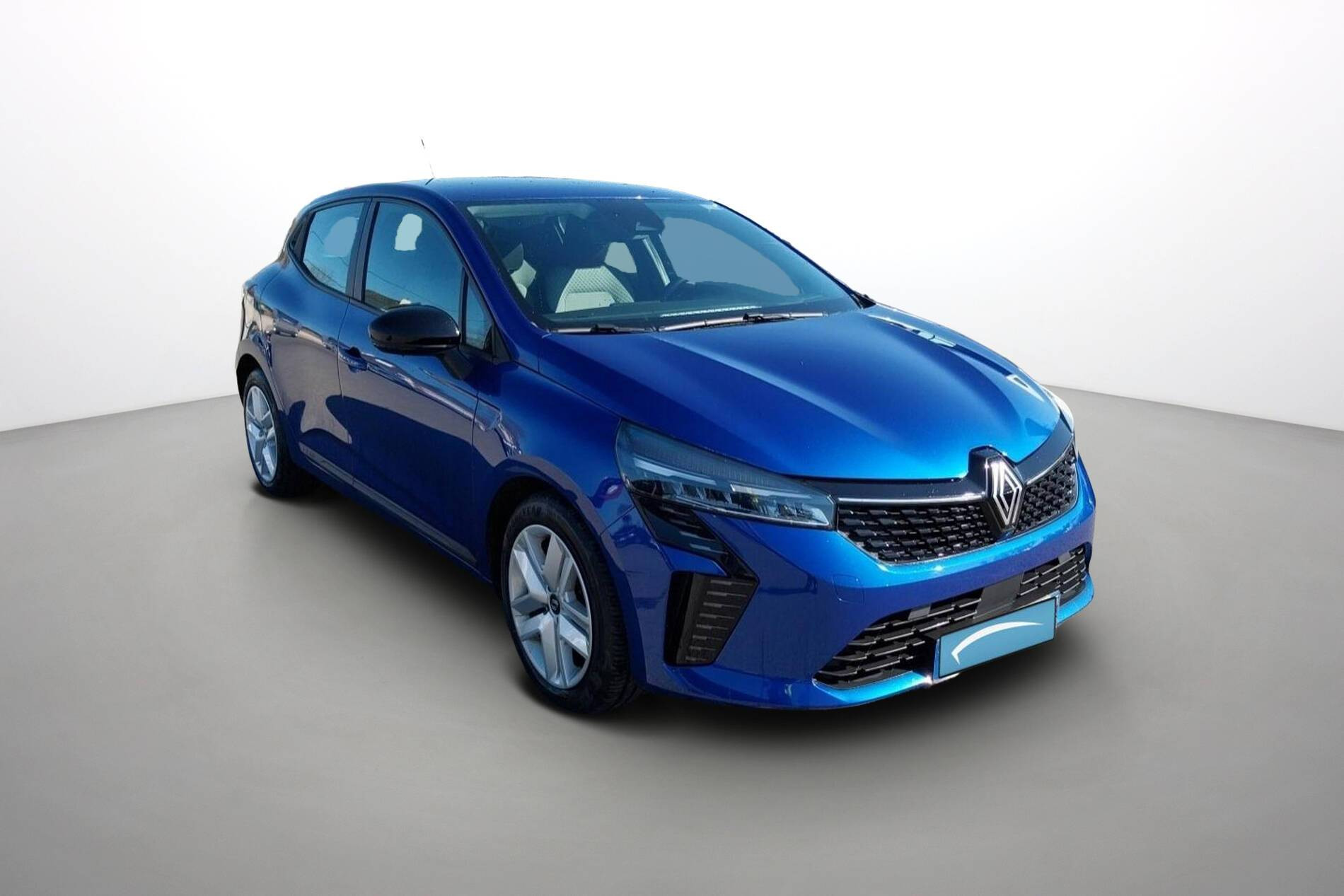 Vente en ligne Renault Clio 5 Clio TCe 90 au prix de 15 990 €