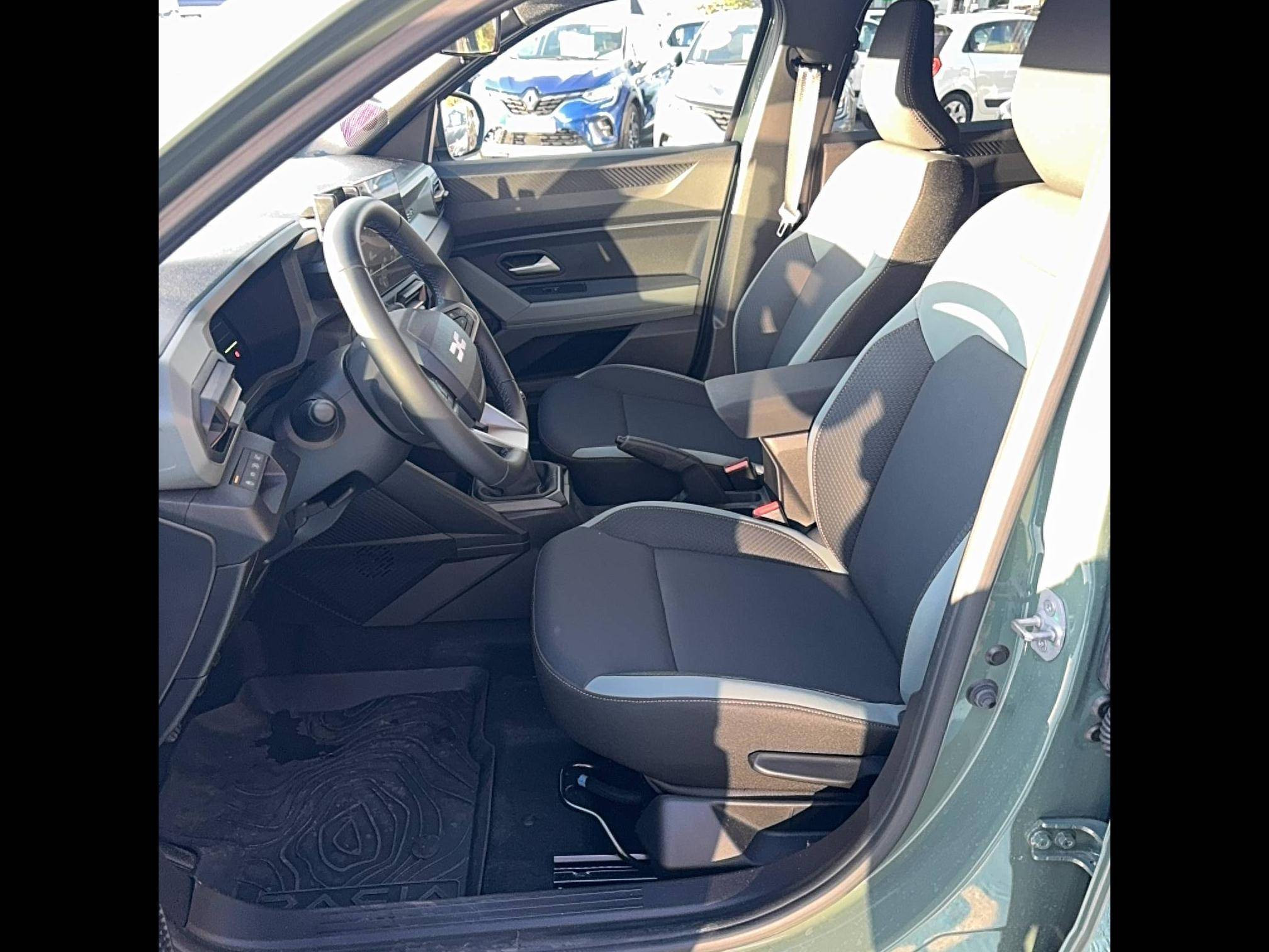 Vente en ligne Dacia Duster  Mild Hybrid 130 au prix de 25 490 €