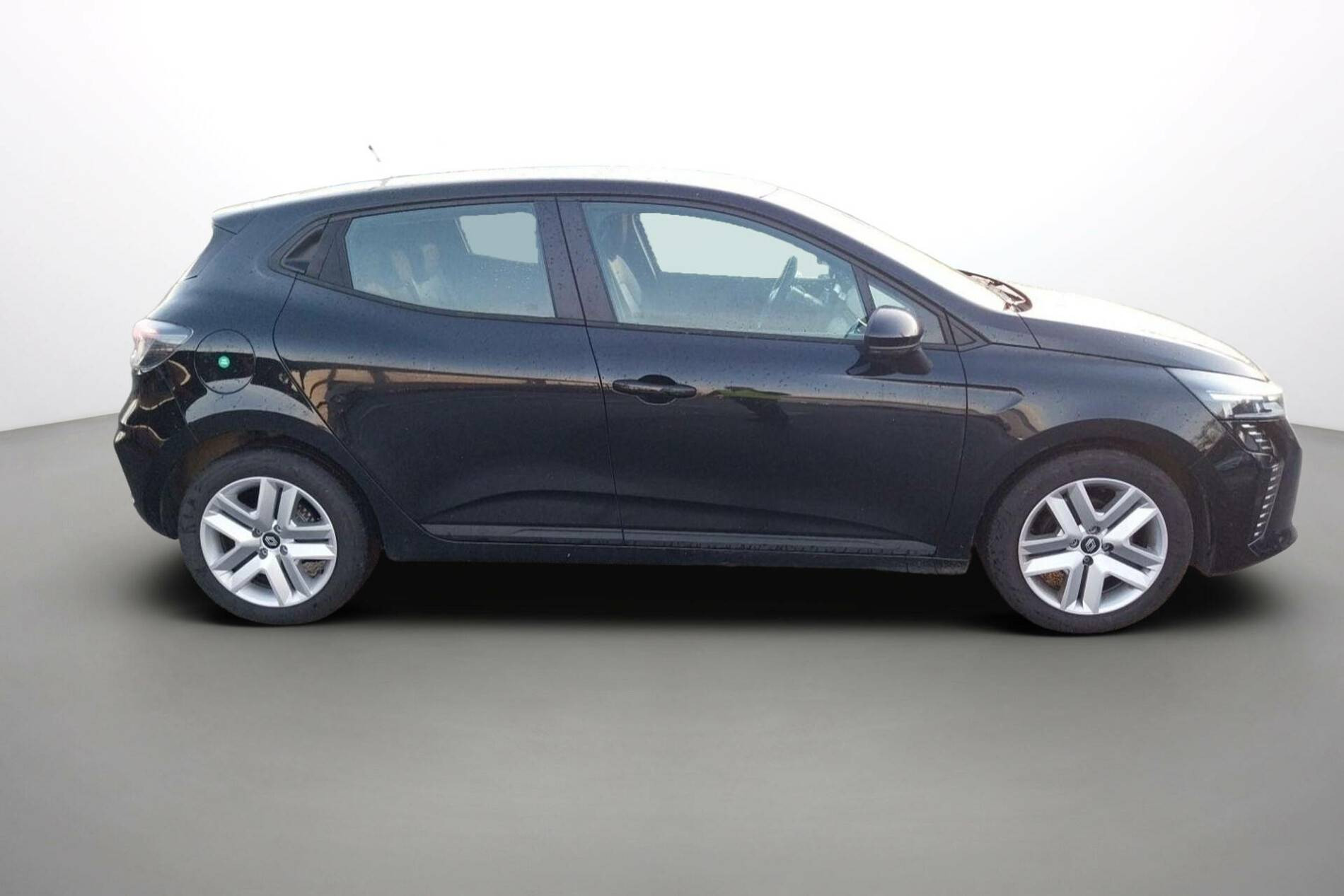 Vente en ligne Renault Clio 5 Clio TCe 90 au prix de 15 490 €