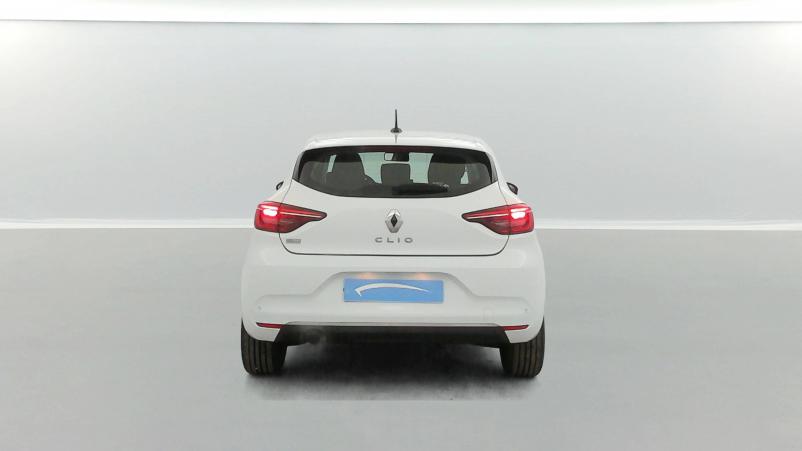 Vente en ligne Renault Clio 5 Clio TCe 100 au prix de 10 900 €