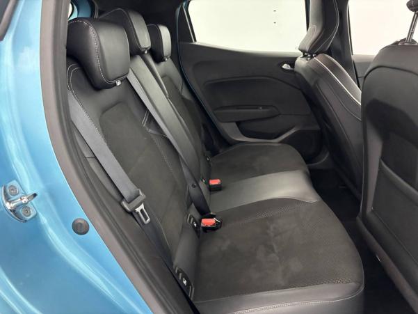Vente en ligne Renault Clio 5 Clio E-Tech 140 au prix de 17 390 €