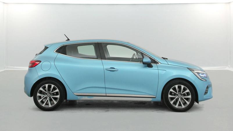 Vente en ligne Renault Clio 5 Clio E-Tech 140 au prix de 17 390 €