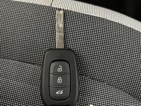 Vente en ligne Renault Twingo 3  SCe 65 au prix de 12 290 €