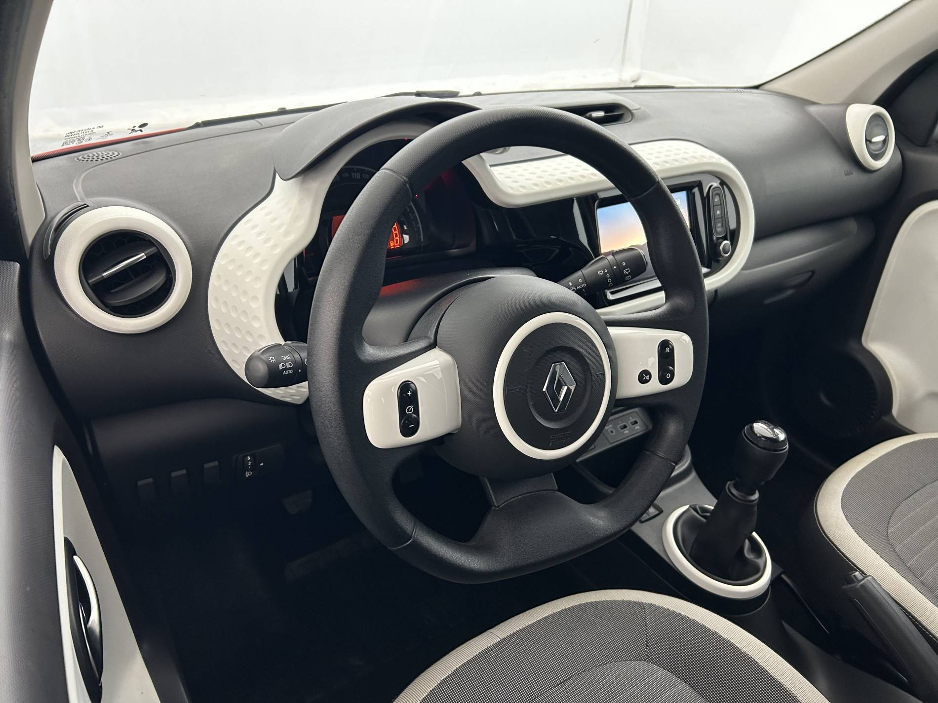 Vente en ligne Renault Twingo 3  SCe 65 au prix de 11 990 €