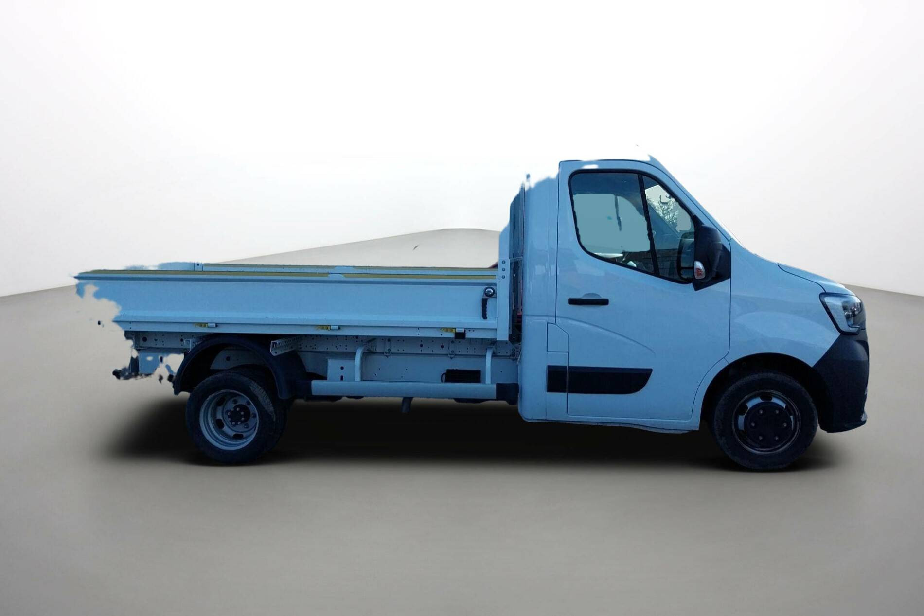 Vente en ligne Renault Master 3 Châssis Cabine MASTER CC PROP RJ3500 L2 PAFC BLUE DCI 130 EURO VI BENNE au prix de 33 290 €