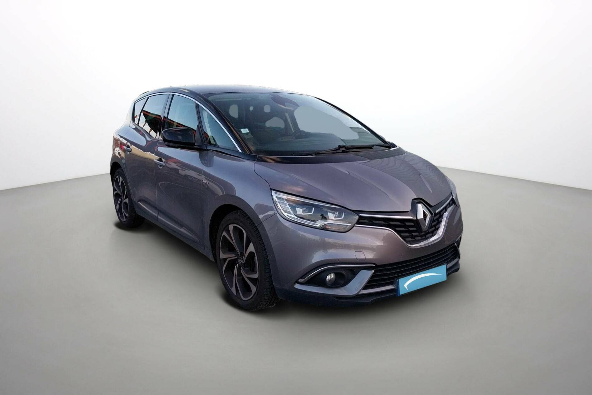 Vente en ligne Renault Scenic 4 Scenic TCe 140 FAP EDC au prix de 15 970 €