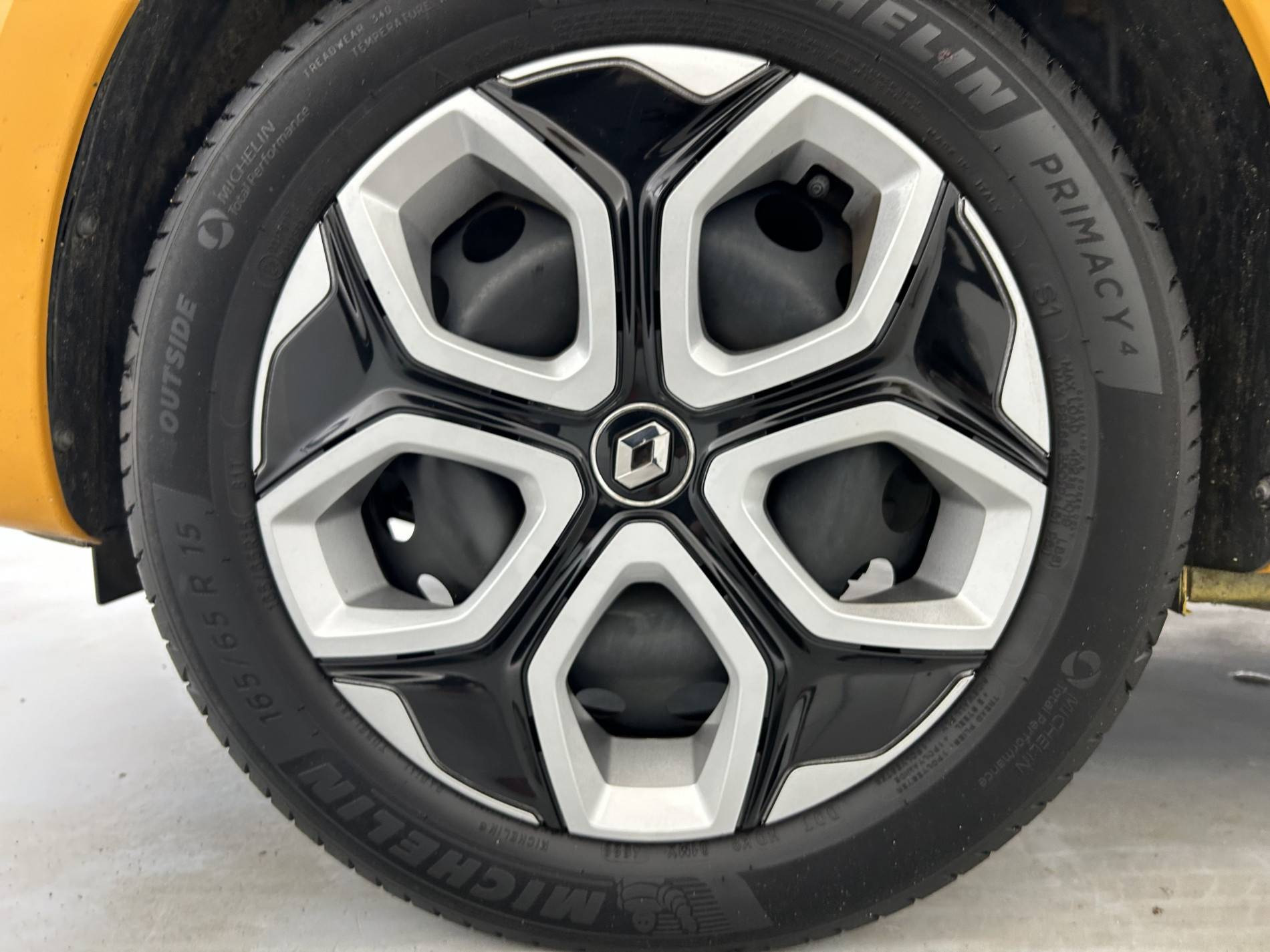 Vente en ligne Renault Twingo 3  SCe 65 au prix de 11 990 €