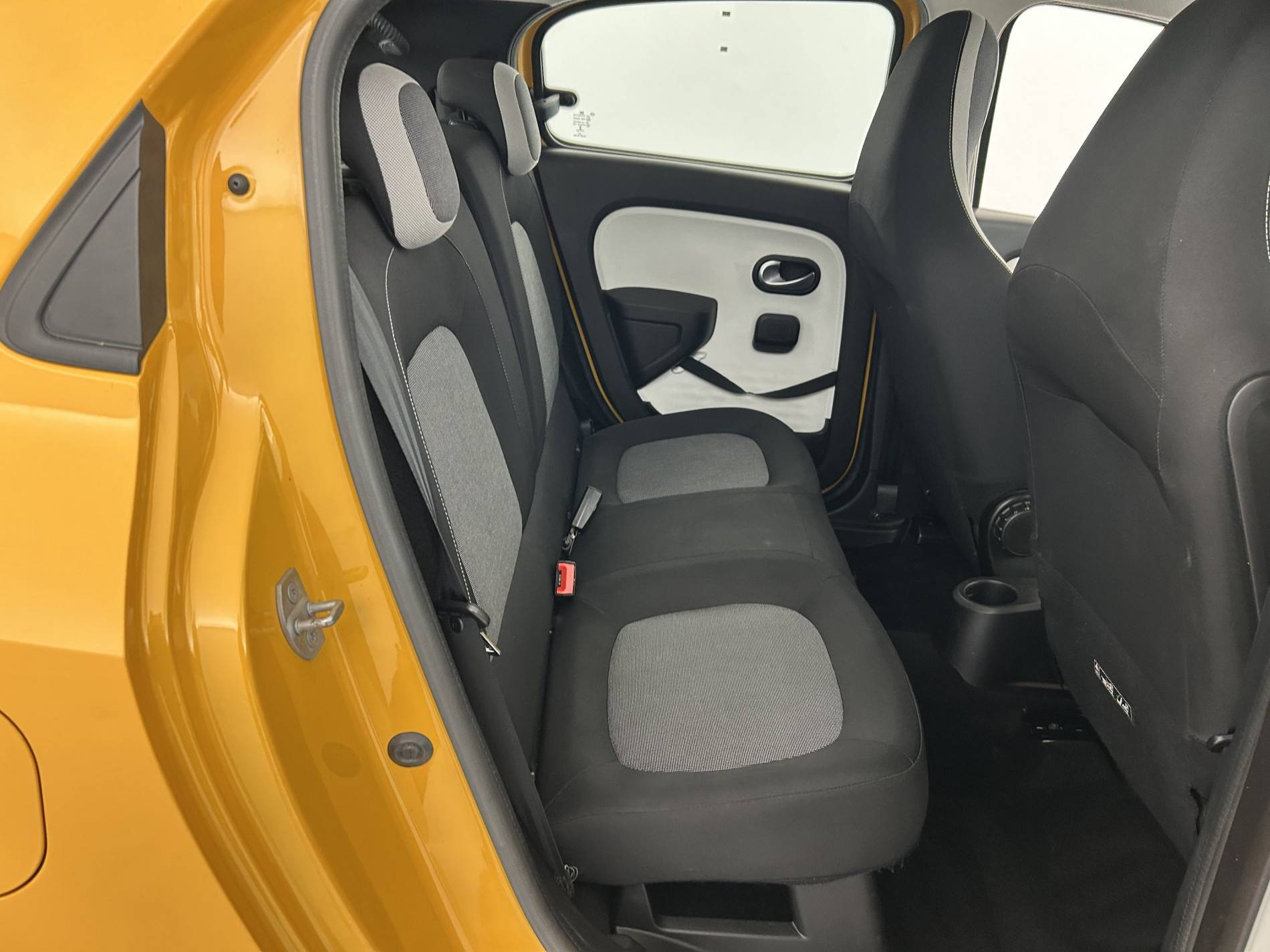 Vente en ligne Renault Twingo 3  SCe 65 au prix de 11 990 €