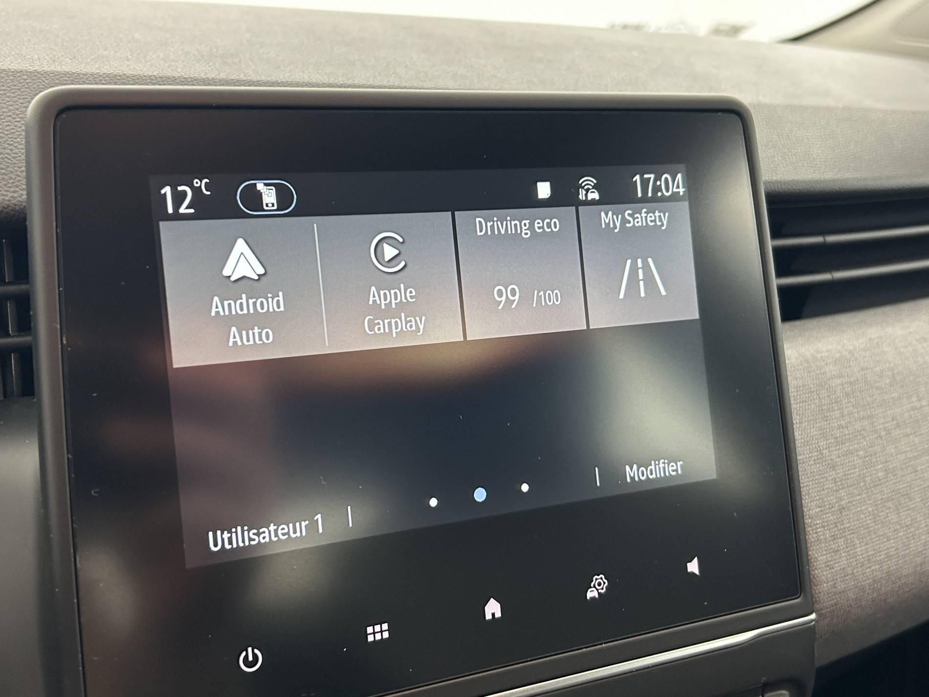 Vente en ligne Renault Clio 5 Clio Blue dCi 100 ch GSR2 au prix de 18 990 €