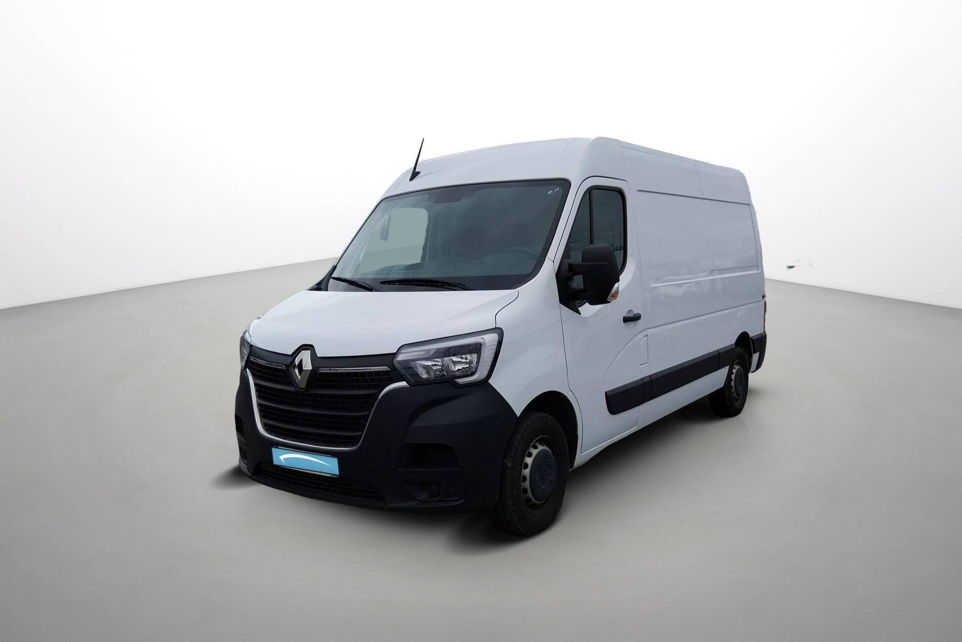 Renault Master Fourgon MASTER FGN TRAC F3500 L2H2 BLUE DCI 135 occasion de 2024 en vente à Auray