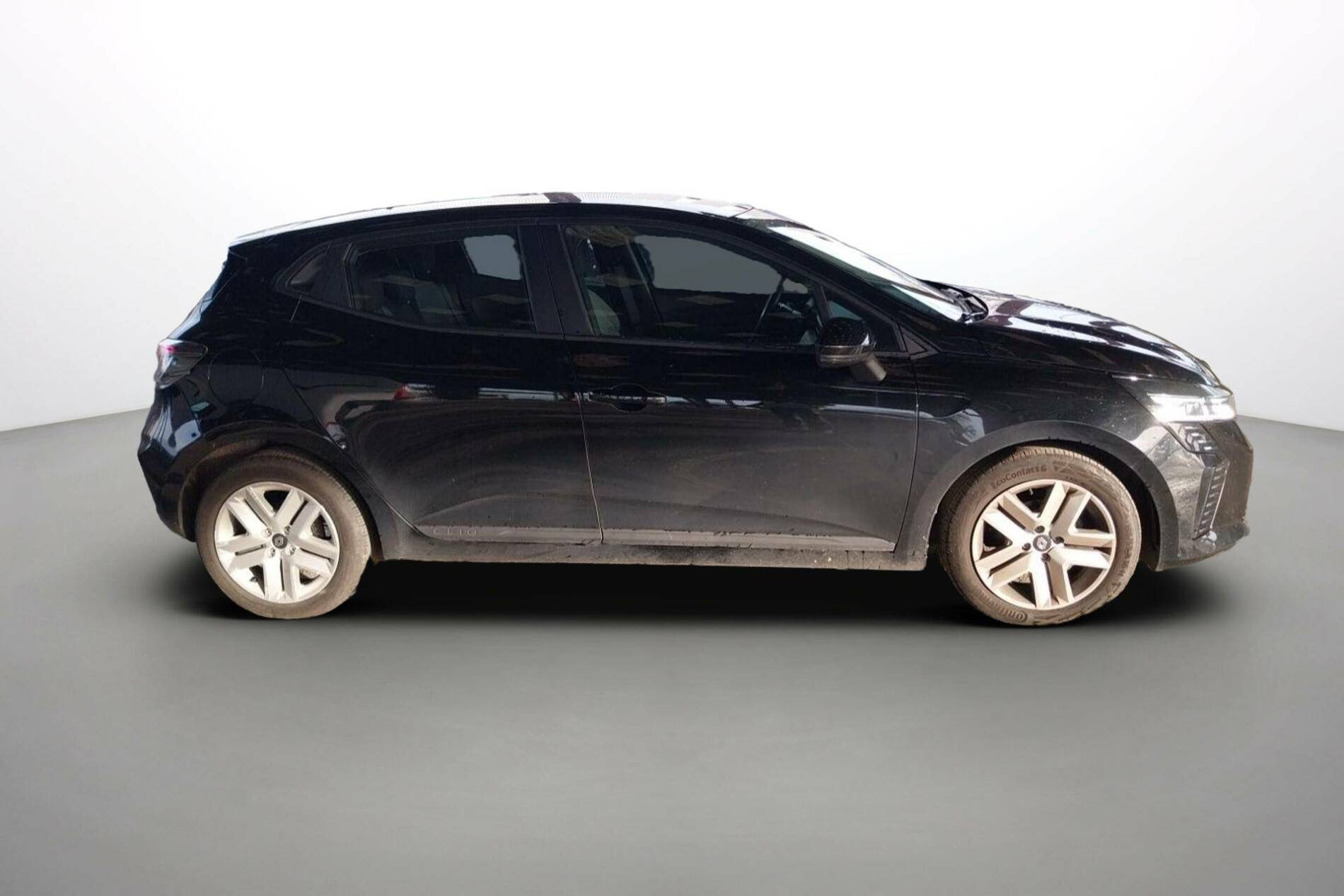 Vente en ligne Renault Clio 5 Clio TCe 90 au prix de 15 990 €