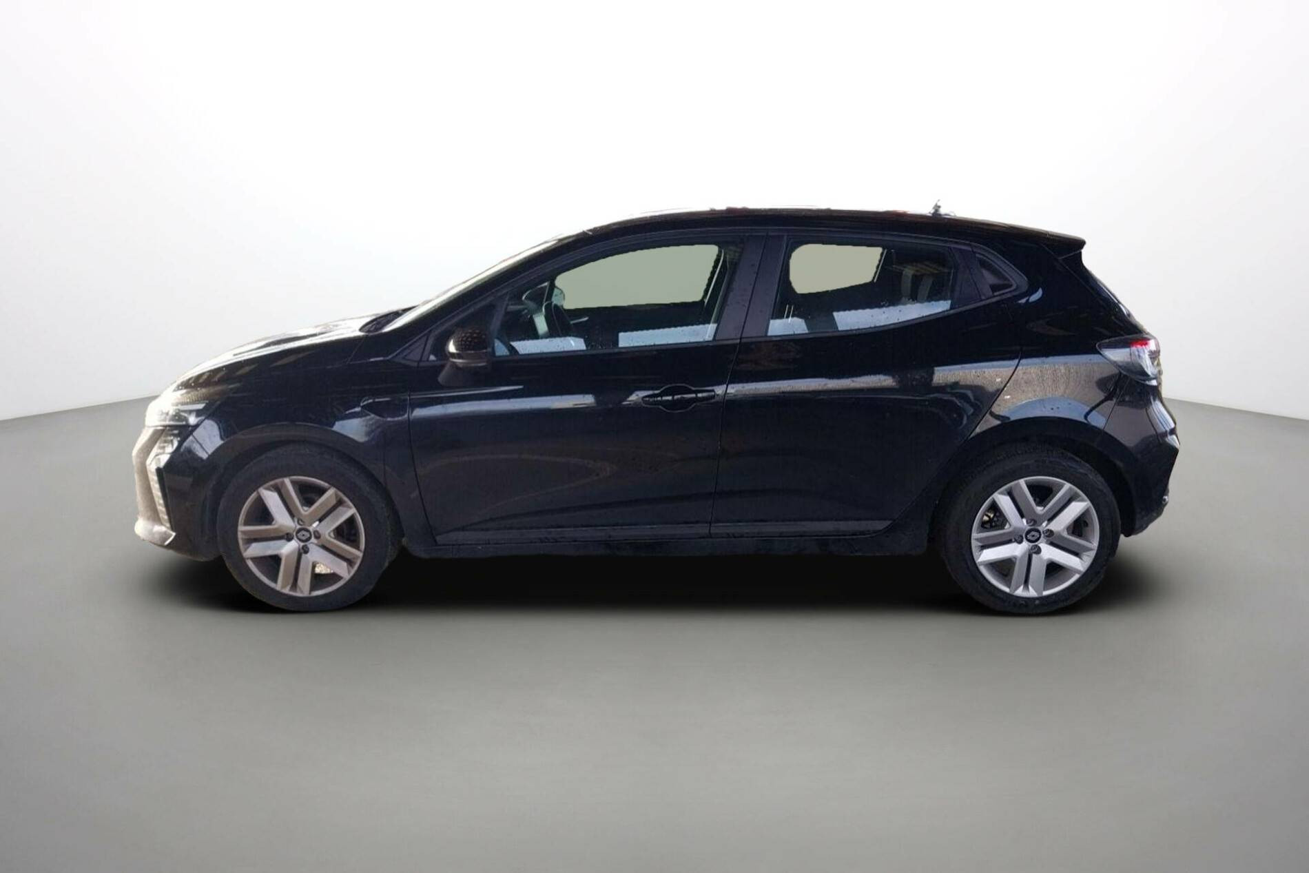 Vente en ligne Renault Clio 5 Clio TCe 90 au prix de 15 990 €