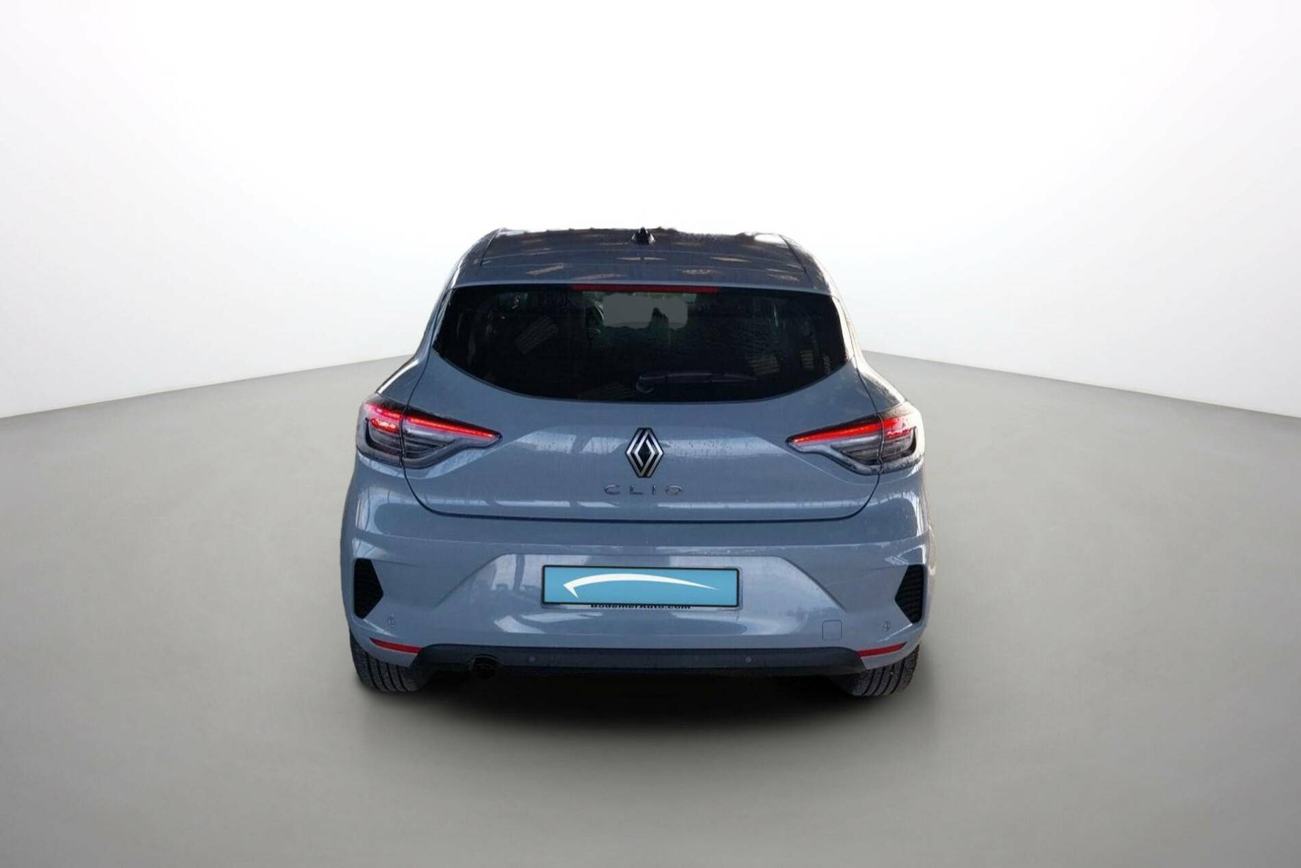 Vente en ligne Renault Clio 5 Clio TCe 90 au prix de 15 990 €