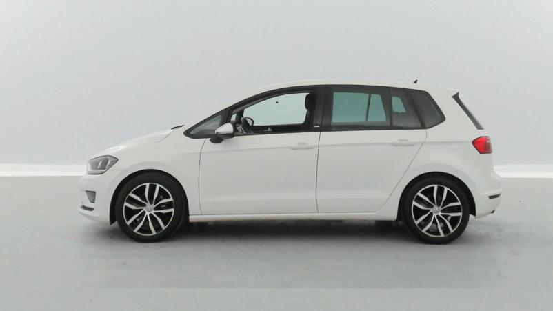 Vente en ligne Volkswagen Golf SW  1.4 TSI 125 BMT DSG7 au prix de 13 990 €