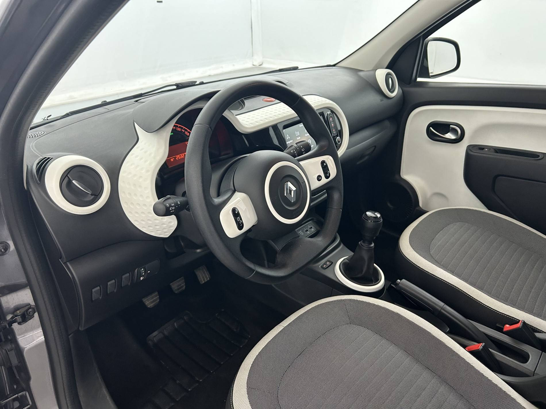 Vente en ligne Renault Twingo 3  SCe 65 au prix de 12 190 €