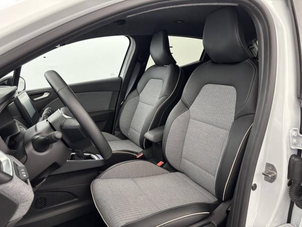 Vente en ligne Renault Clio 5 Clio TCe 90 au prix de 17 770 €