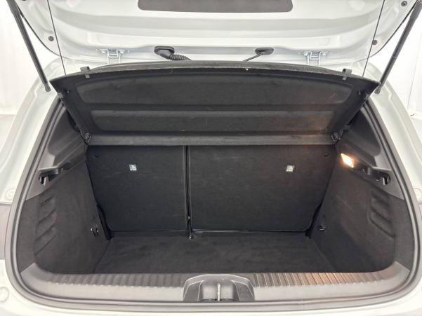 Vente en ligne Renault Clio 5 Clio TCe 90 au prix de 17 770 €