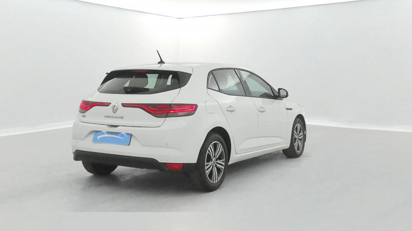 Vente en ligne Renault Megane 4  Blue dCi 115 au prix de 18 990 €